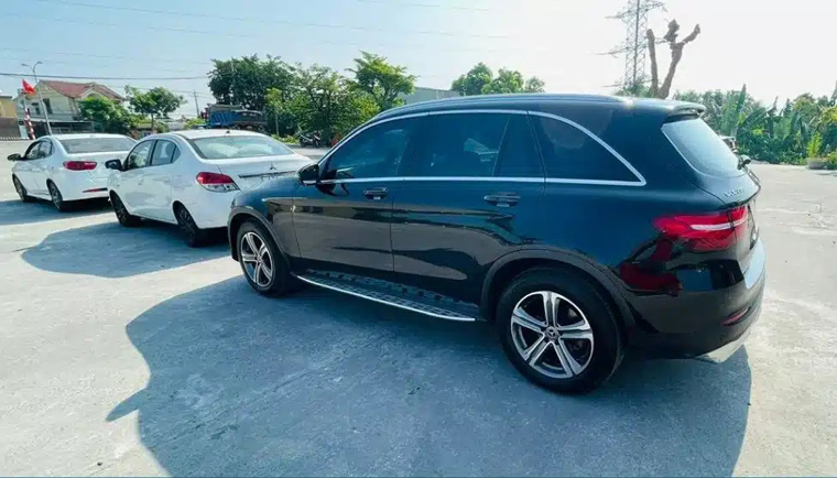 Cầm Xe OTO Trả trước hạn